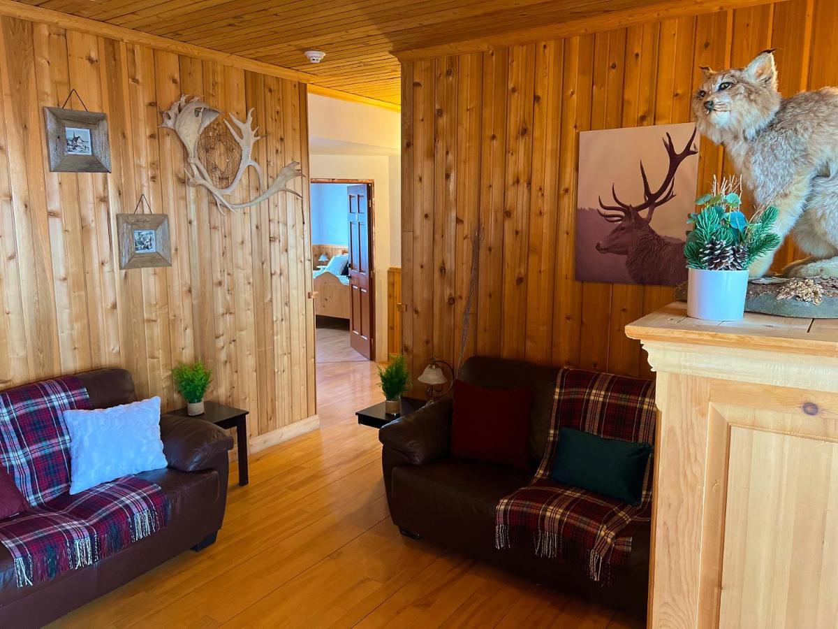 Auberge Au Poste De Traite Sainte-Famille Εξωτερικό φωτογραφία