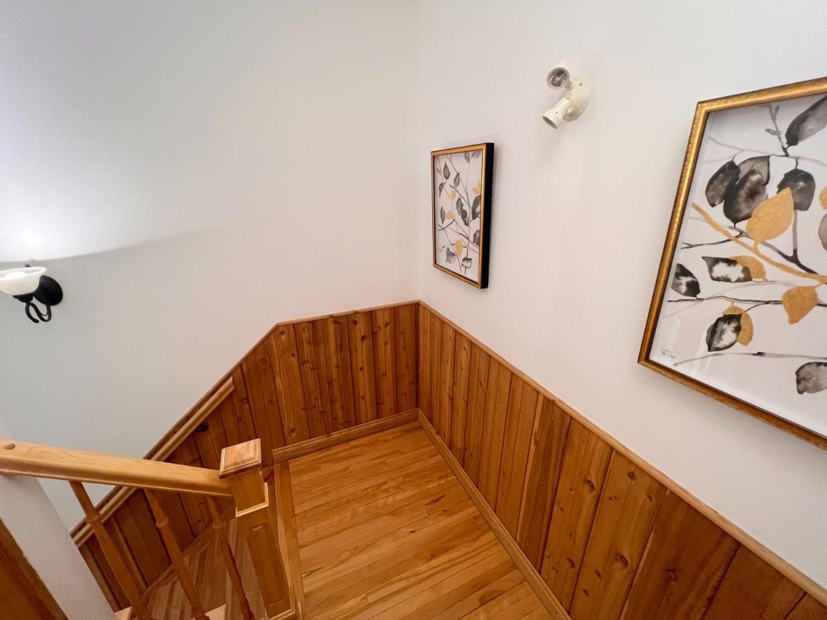 Auberge Au Poste De Traite Sainte-Famille Εξωτερικό φωτογραφία