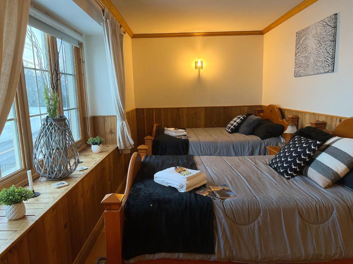 Auberge Au Poste De Traite Sainte-Famille Εξωτερικό φωτογραφία