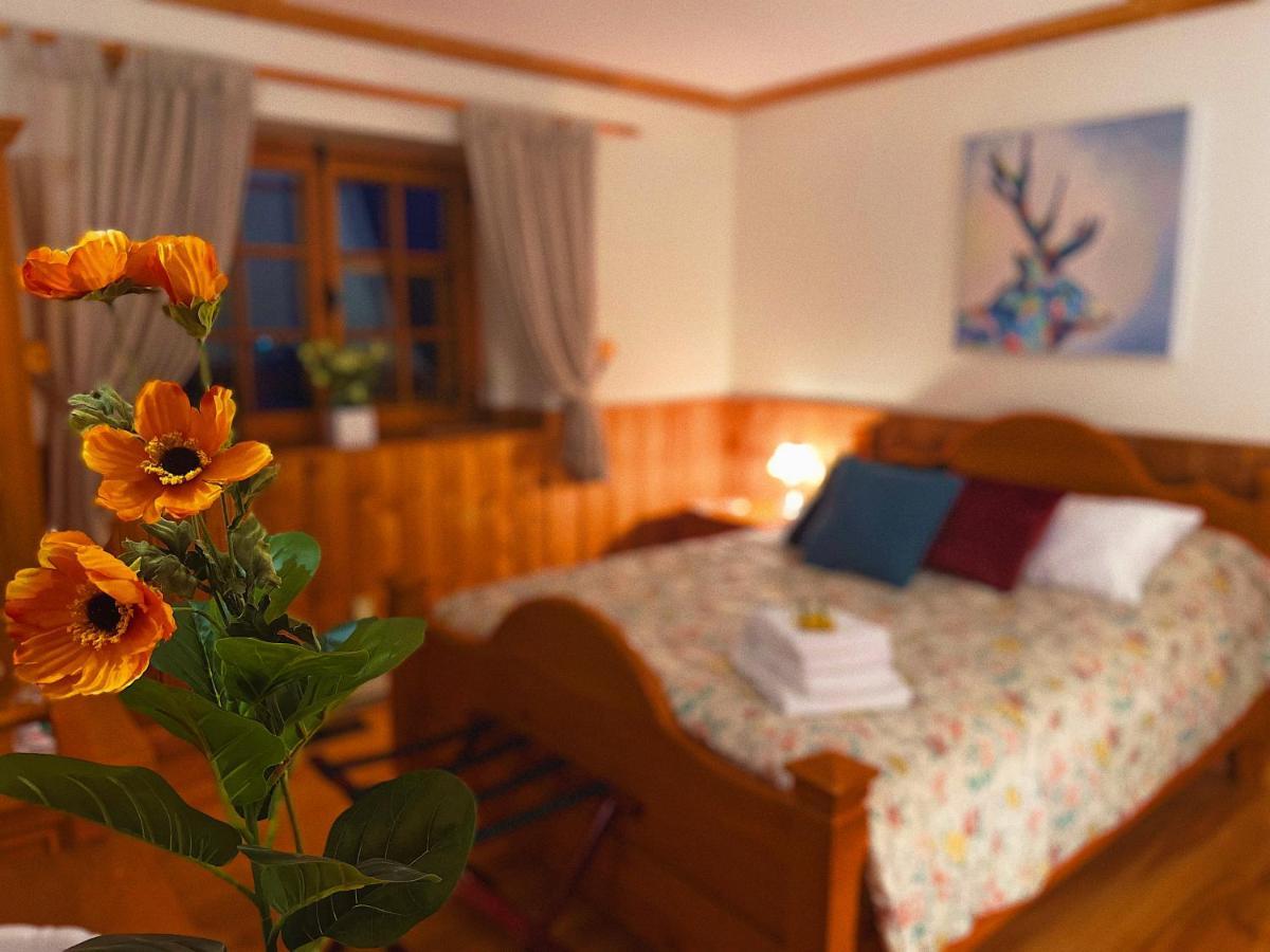 Auberge Au Poste De Traite Sainte-Famille Εξωτερικό φωτογραφία
