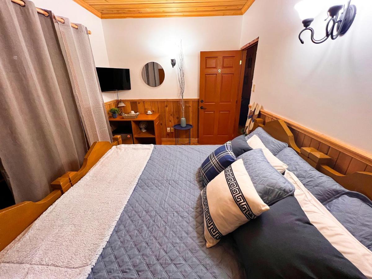 Auberge Au Poste De Traite Sainte-Famille Εξωτερικό φωτογραφία